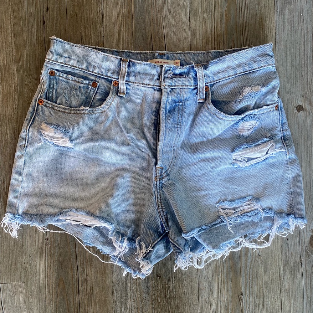 Levi Shorts